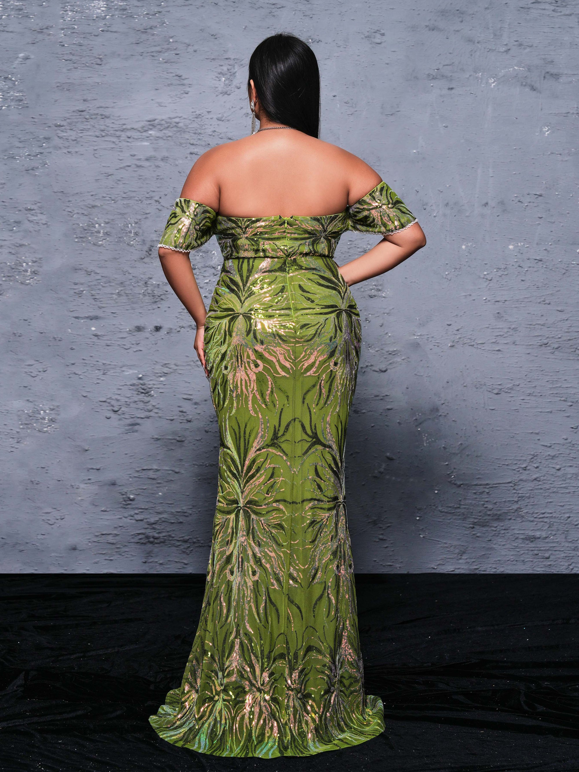 Vestido de Lantejoulas Florido Plus Size Off Shoulder para Mermaids - PRX70076