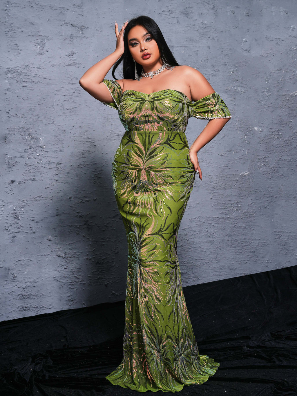 Vestido de Lantejoulas Florido Plus Size Off Shoulder para Mermaids - PRX70076