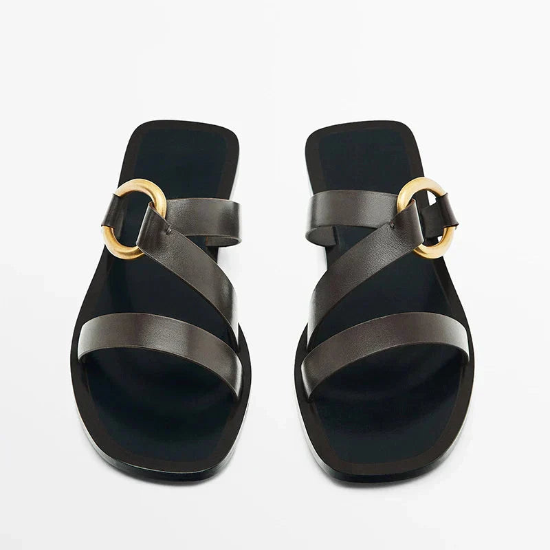 Sandália Rasteira Argola de Metal Arga