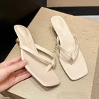 Sandália Chinelo Salto Baixo Lysi