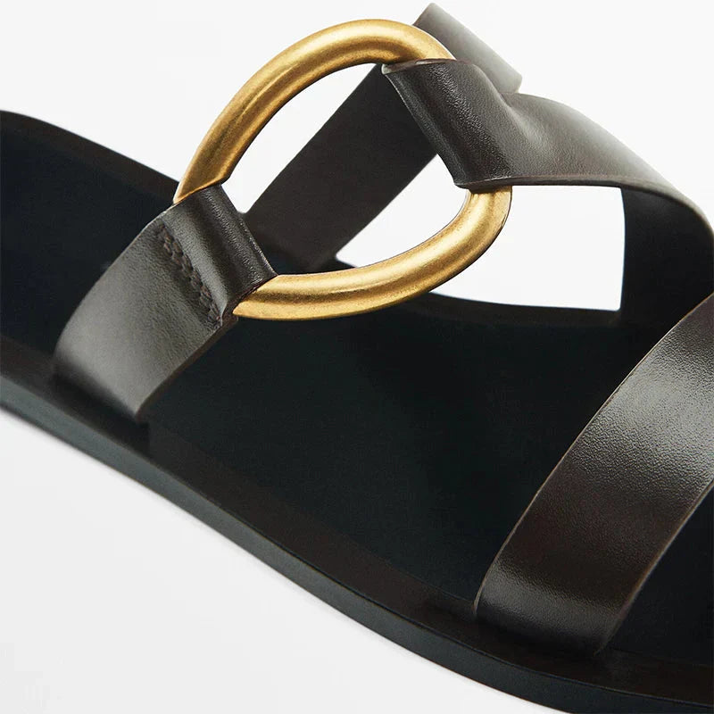 Sandália Rasteira Argola de Metal Arga