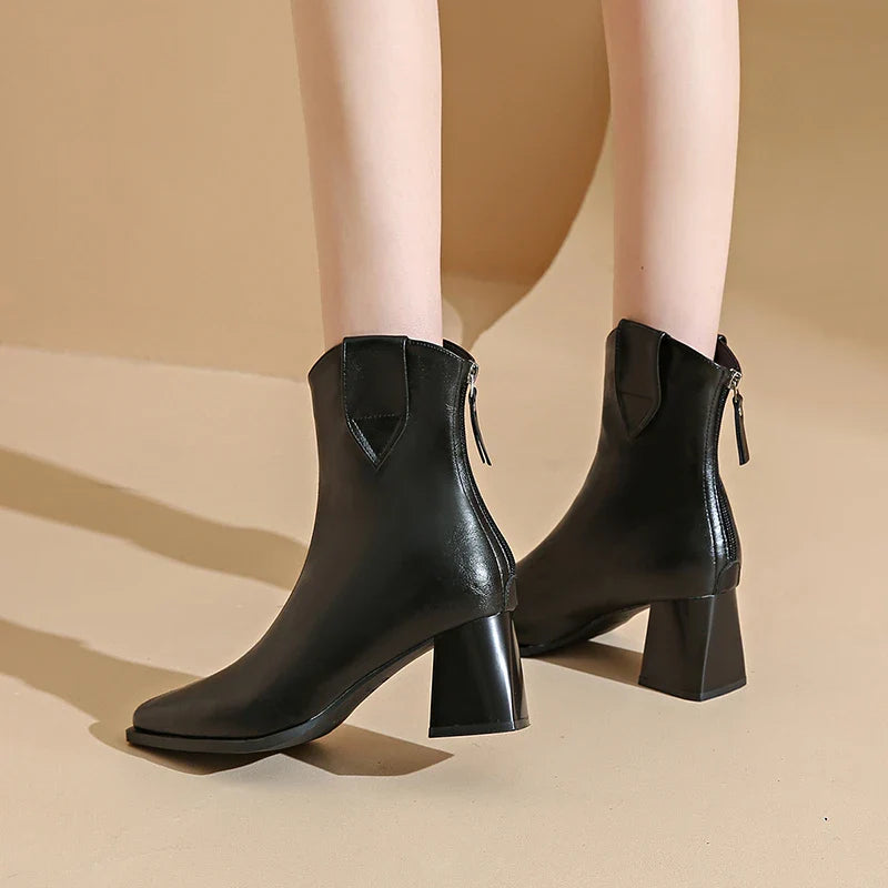 Bota Cano Médio Oria