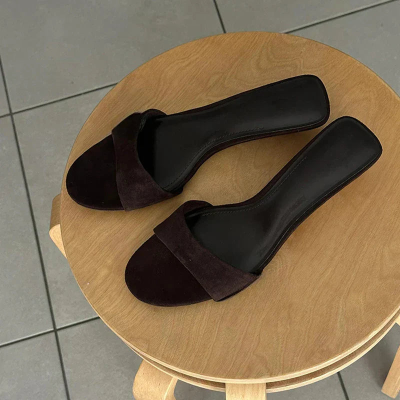 Sandália Tamanco Suede Miri