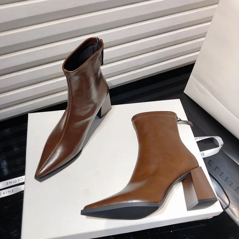 Bota Cano Médio Fabi