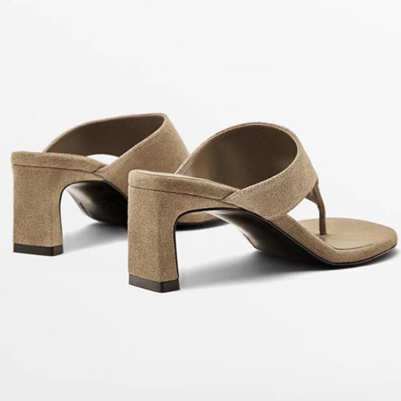 Sandália Salto Chinelo Valla